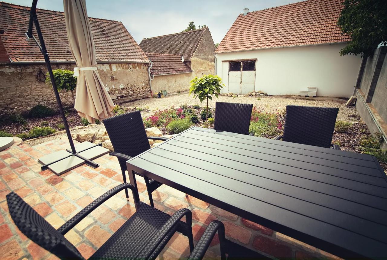 "U Capa" Krasny Apartman V Sedleci เซดเลซ ภายนอก รูปภาพ