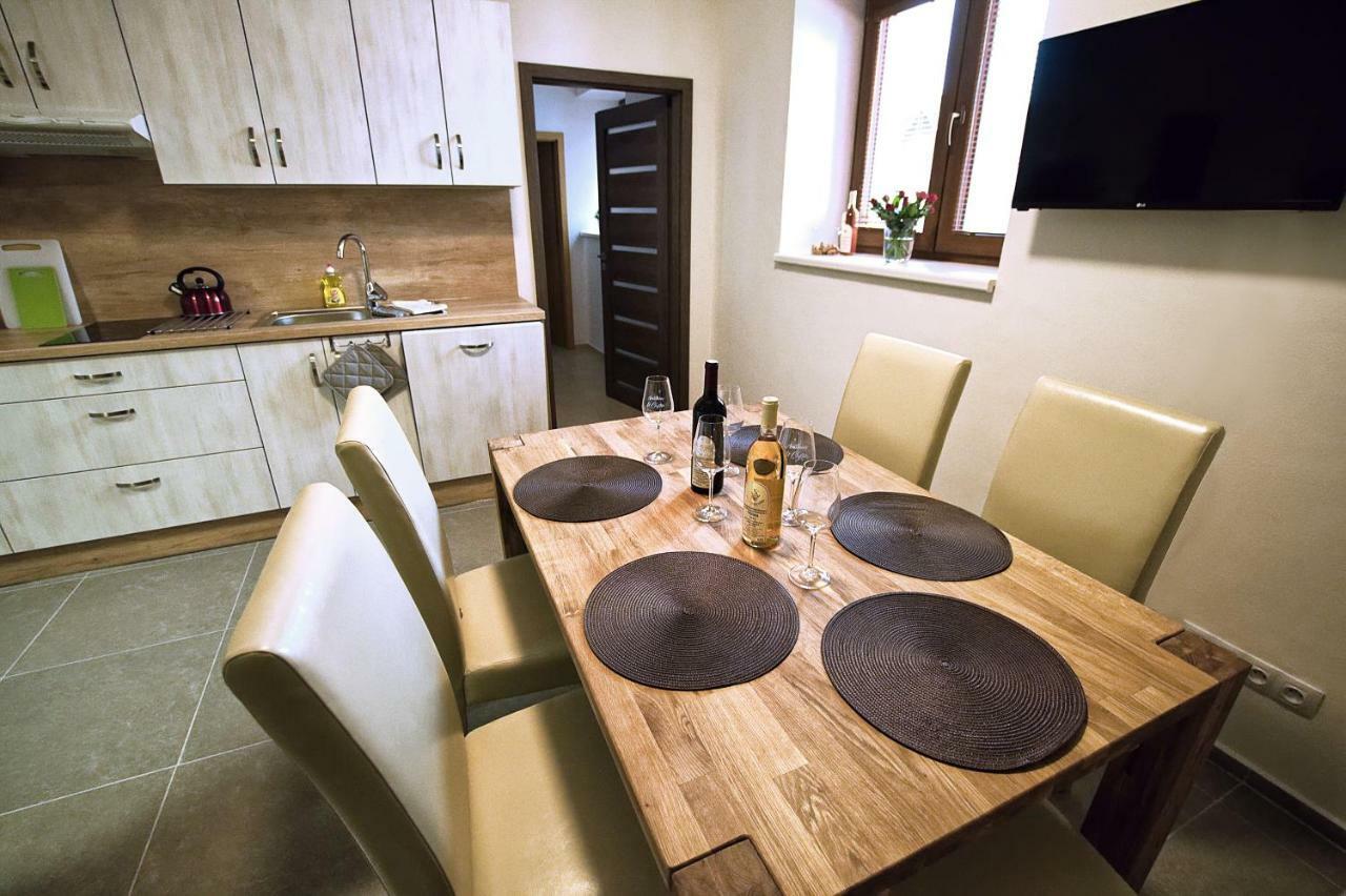 "U Capa" Krasny Apartman V Sedleci เซดเลซ ภายนอก รูปภาพ