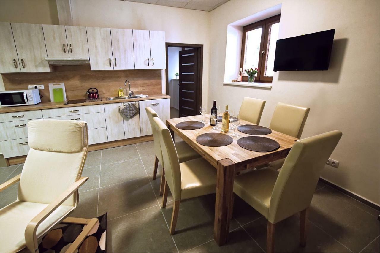 "U Capa" Krasny Apartman V Sedleci เซดเลซ ภายนอก รูปภาพ
